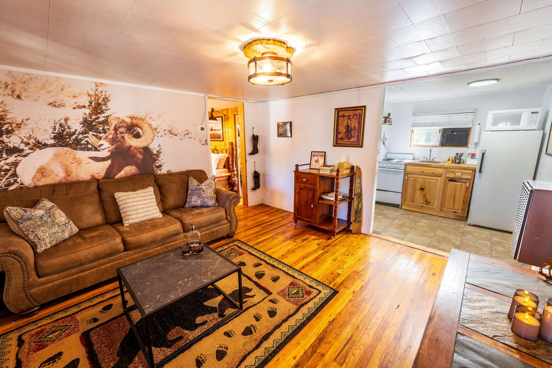 The Cassidy Suite at The Amoretti Hotel